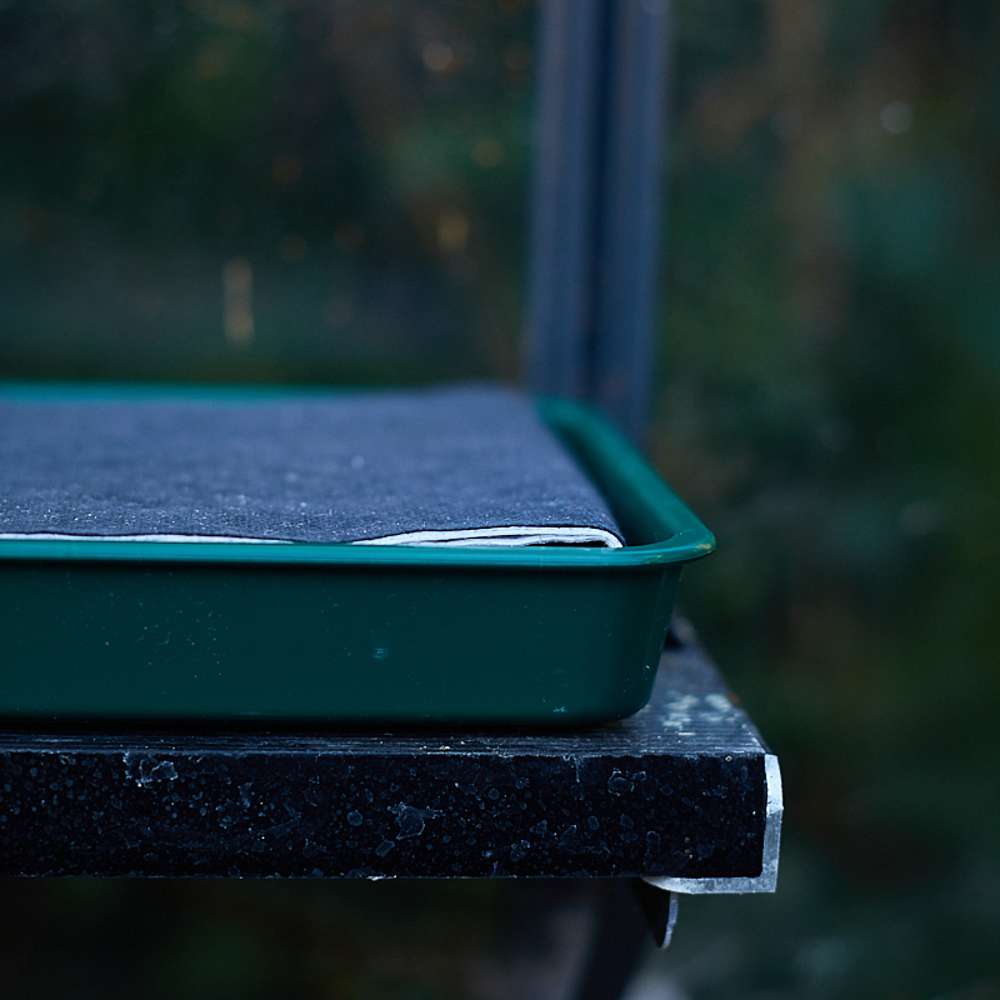 Självvattningsbricka, 76 × 17,5 cm